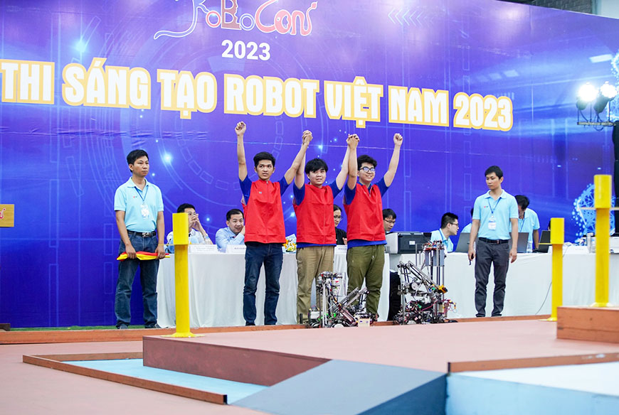 cuoc thi robocon viet nam 2023 soi noi kich tinh day hap dan vong loai khu vuc phia nam