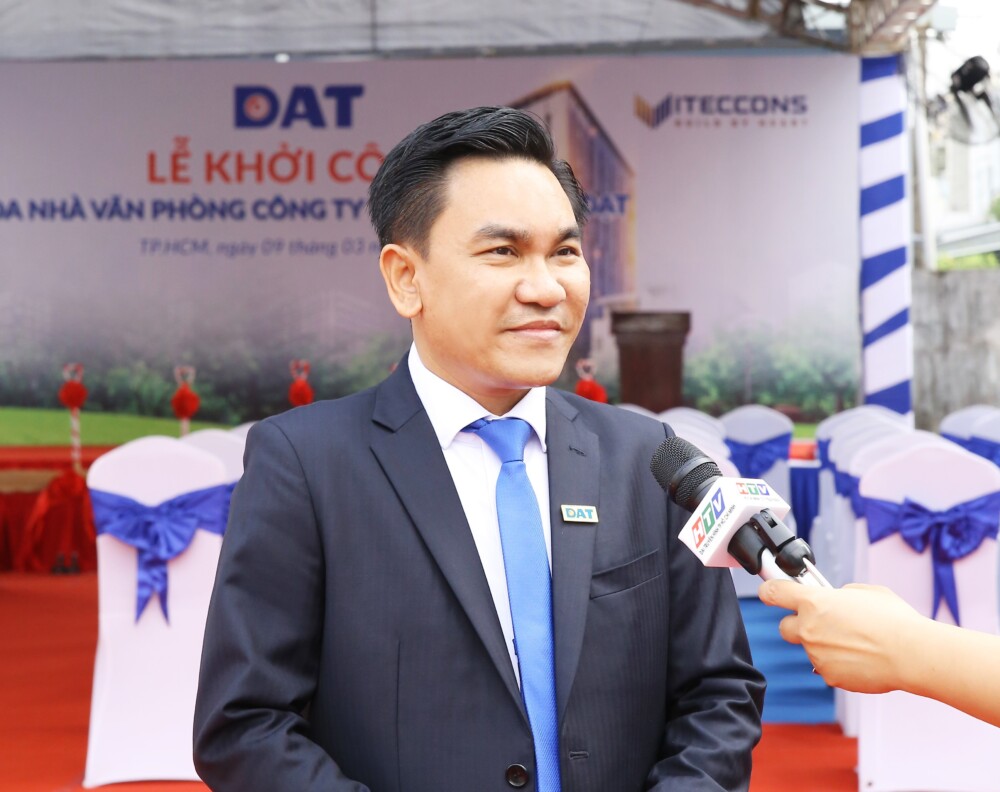 dat chinh thuc tro thanh nha phan phoi thiet bi dien schneider electric