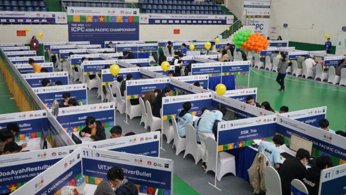 Đội SUDO là đội tuyển xuất sắc giải được bài đầu tiên tại The 2024 ICPC Asian Pacific Championship