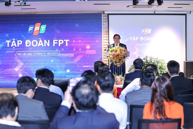 fpt san xuat chip ban dan make in vietnam