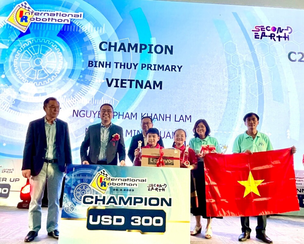 hoc sinh viet nam gianh 17 giai thuong tai cuoc thi robothon quoc te 2023