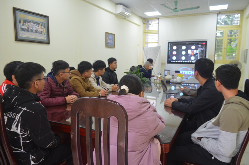 hoi nghi mo rong cho nghien cuu sinh va nha khoa hoc trong linh vuc dien tu cong suat nang luong va dieu khien