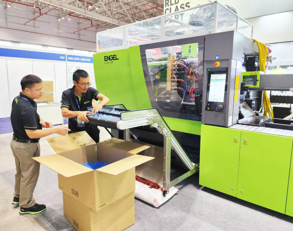 khai mac trien lam nganh nhua va cao su co hoi cho doanh nghiep viet tiep can cong nghe san xuat tien tien