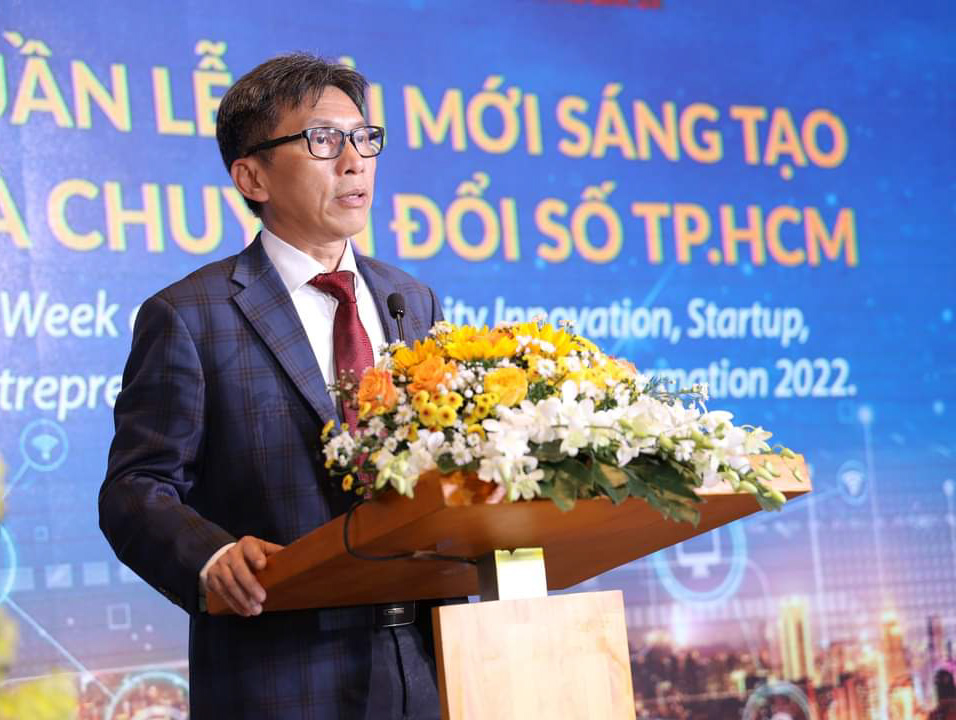 le trao giai thuong doi moi sang tao va khoi nghiep tphcm 2022 i star 2022