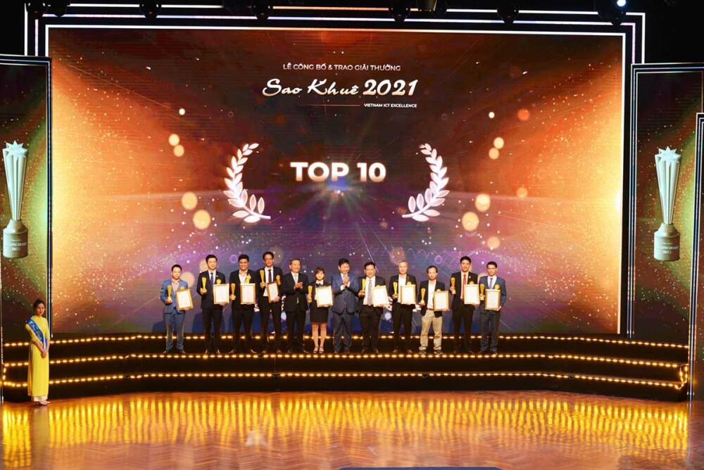 linh vuc tai chinh ngan hang noi bat top 10 sao khue 2021