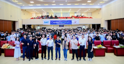 DAT Group Techtalk 2024: Cập nhật thêm nhiều nội dung giá trị cho sinh viên