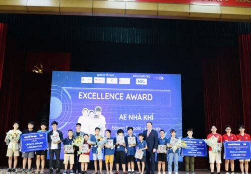 National Robotics Tournament 2022 giúp học sinh Việt Nam vươn xa trong kỹ thuật robotics