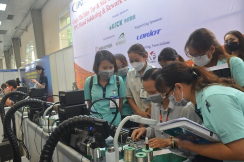 Nguồn nhân lực công nghiệp Việt Nam đang thiếu nhiều cán bộ quản lý cấp trung