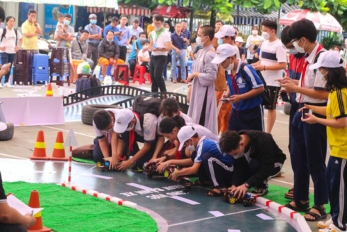 Stem Robot Challenge 2022: Hội thi sáng tạo dành cho học sinh TP.HCM