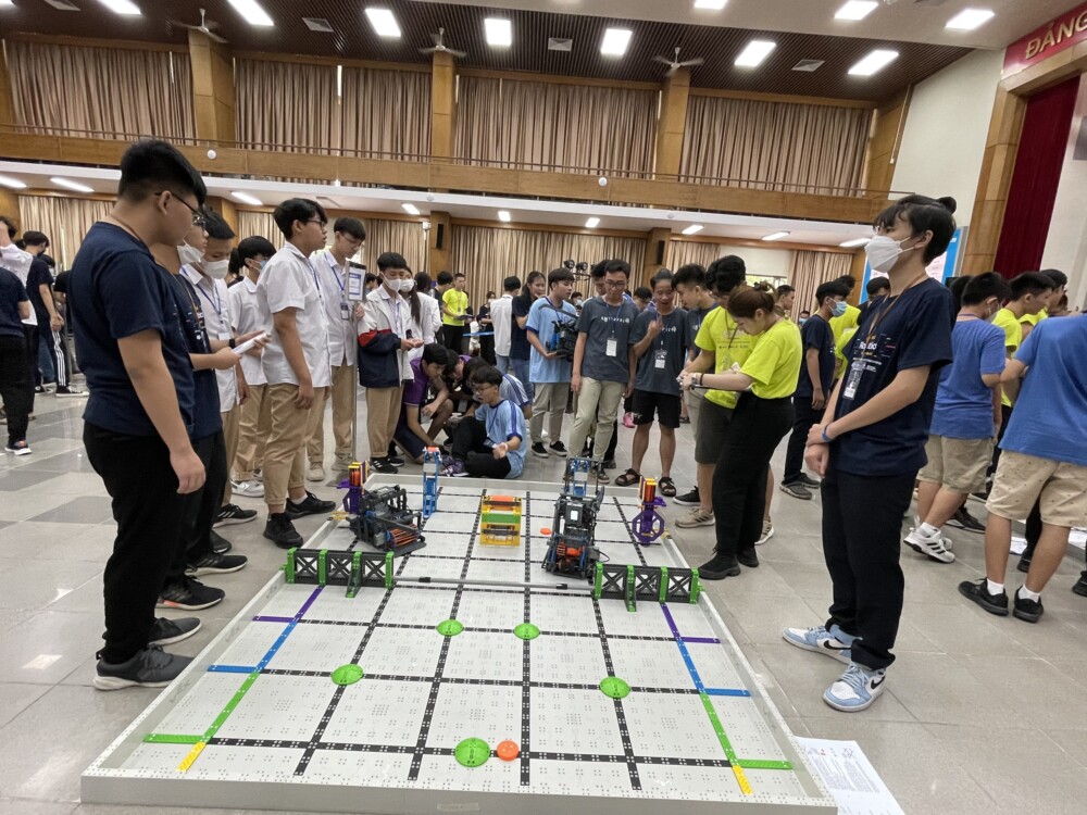 national robotics tournament 2022 giup hoc sinh viet nam vuon xa trong ky thuat robotics