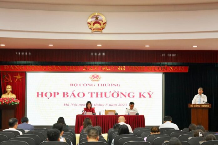 Ngành công nghiệp chế biến chế tạo trong 4 tháng đầu năm 2023 gặp nhiều khó khăn