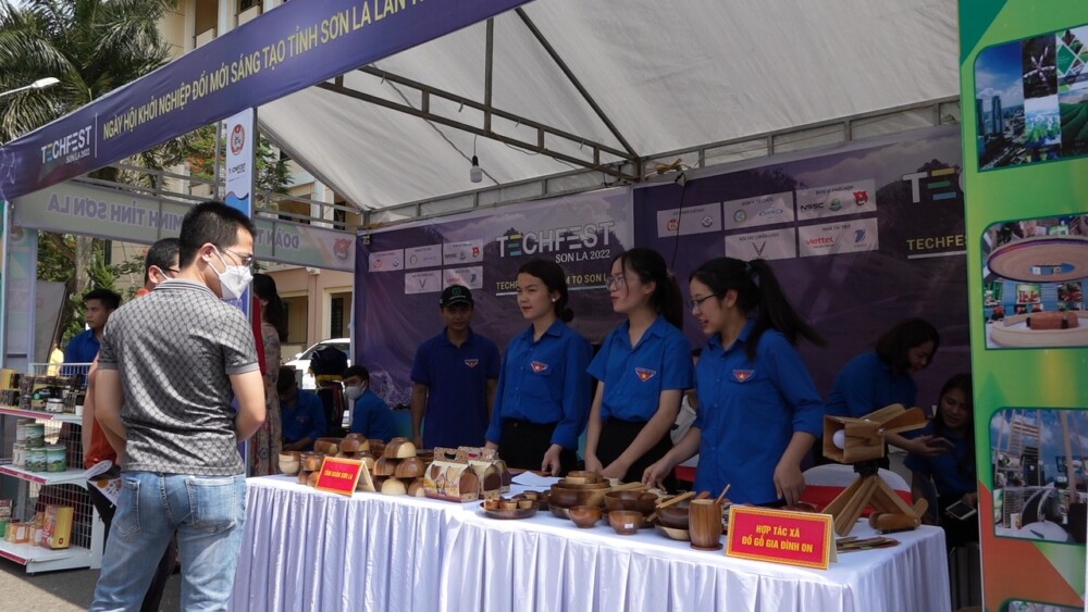 ngay hoi khoi nghiep doi moi sang tao tinh son la