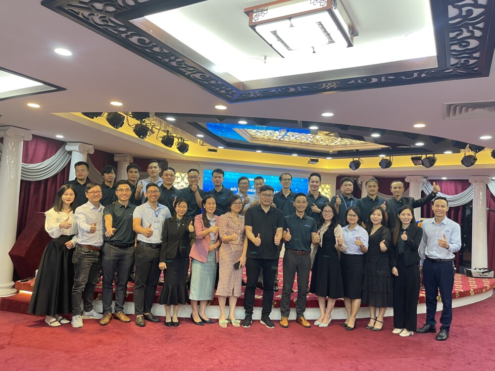 omron viet nam va cong ty co phan cong nghe hop long ky ket hop tac chien luoc toan dien