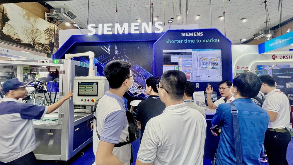 siemens gioi thieu cong nghe va giai phap dieu khien moi nhat cho nganh cong nghiep dien tu