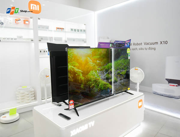 tivi xiaomi the he moi da co mat tai 355 cua hang fpt shop tren toan quoc uu dai len den 40