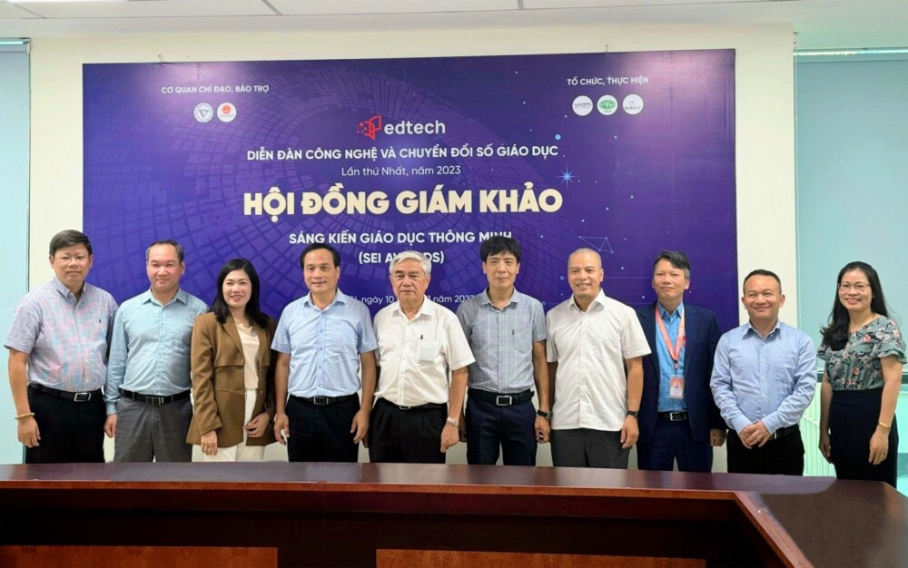 tuyen duong sang kien giao duc thong minh lan thu nhat tuyen duong sang kien giao duc thong minh lan thu nhat