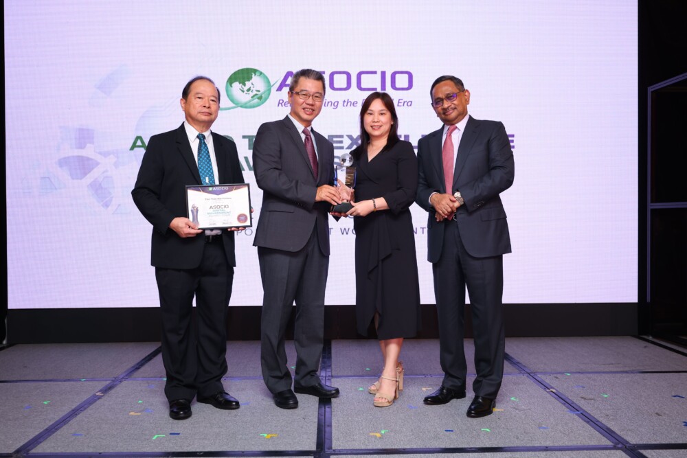 viet nam co 6 don vi duoc nhan giai thuong cntt uy tin hang dau khu vuc