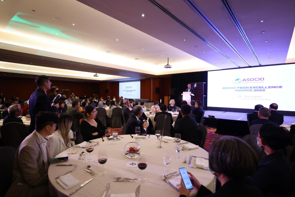 viet nam co 6 don vi duoc nhan giai thuong cntt uy tin hang dau khu vuc