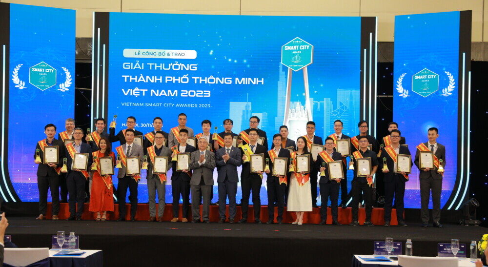 vinh danh 32 giai thuong thanh pho thong minh viet nam 2023