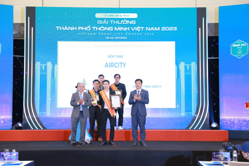 vinh danh 32 giai thuong thanh pho thong minh viet nam 2023