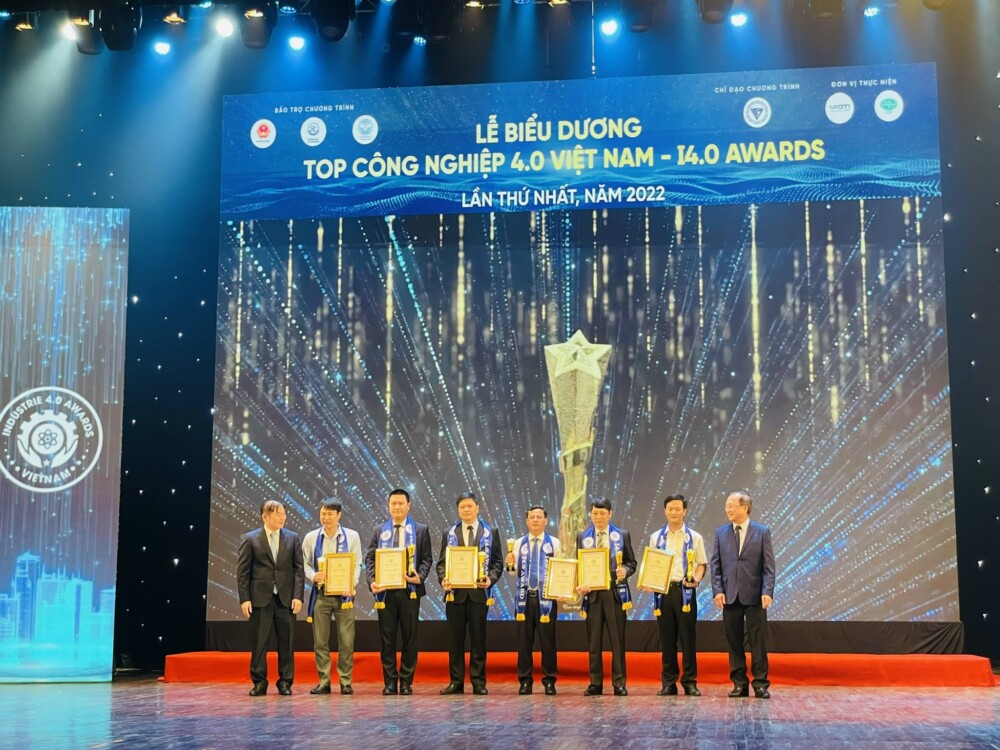 vinh danh top cong nghiep 40 viet nam 8211 industrie 40 awards