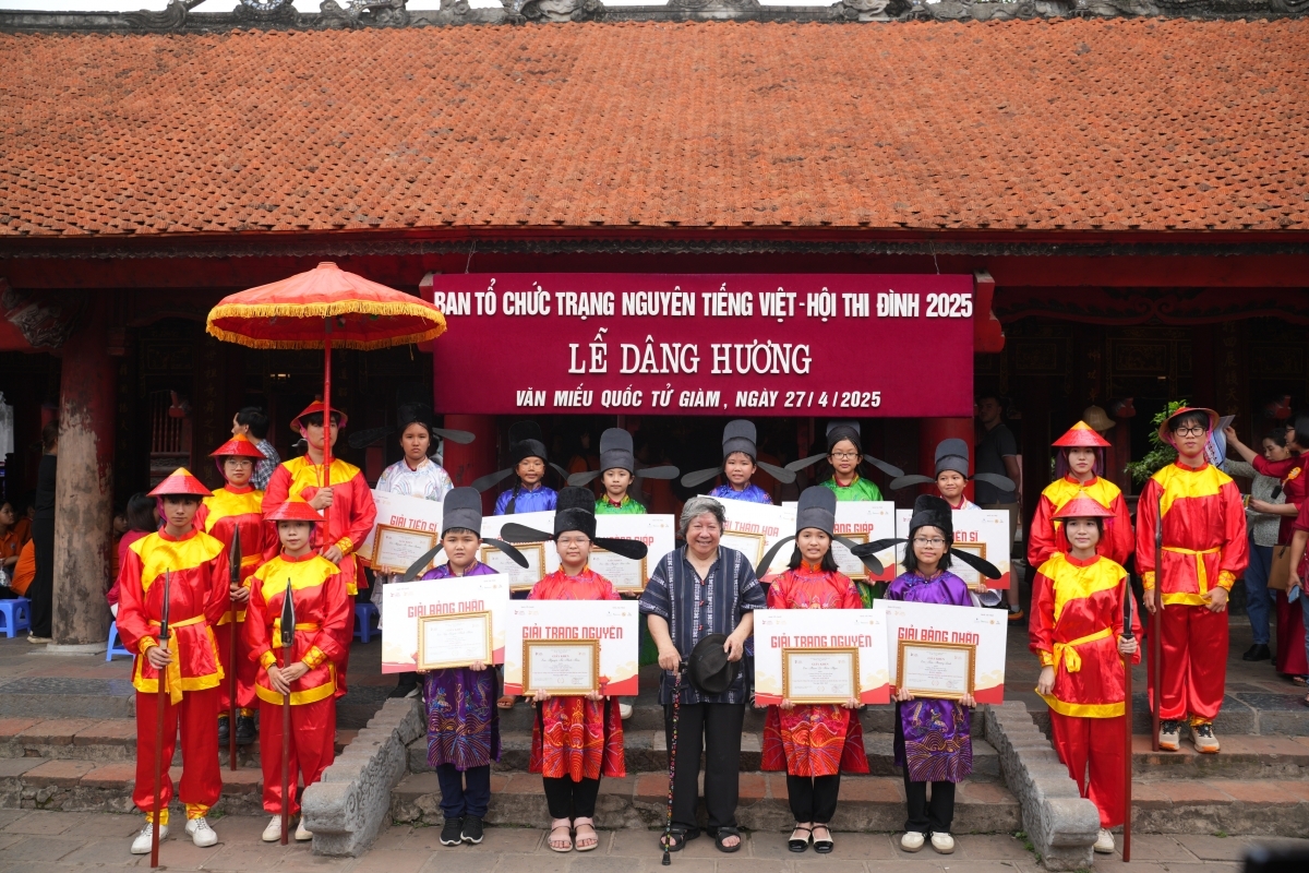 Trạng Nguyên Tiếng Việt: 10 năm viết tiếp giấc mơ hiền tài
