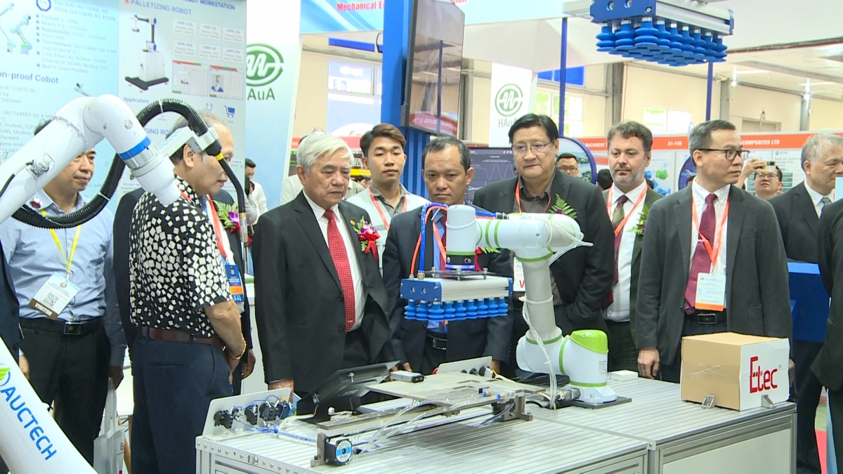 AT Expo 2025 thu hút 250 gian hàng từ 200 tổ chức, doanh nghiệp và đơn vị nghiên cứu