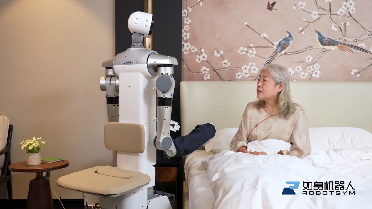 Robot giúp việc có thể giải quyết các vấn đề chăm sóc người cao tuổi
