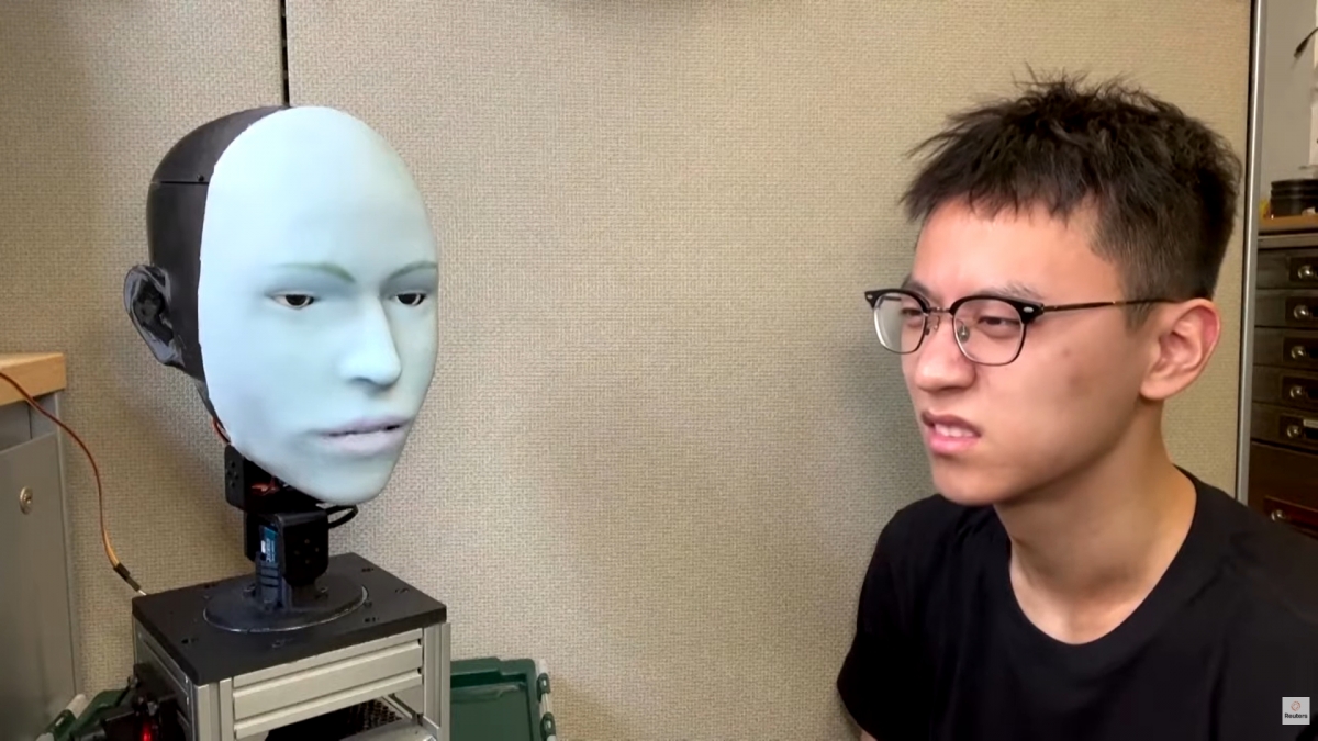 AI giúp robot học nói, hát và biểu cảm như con người